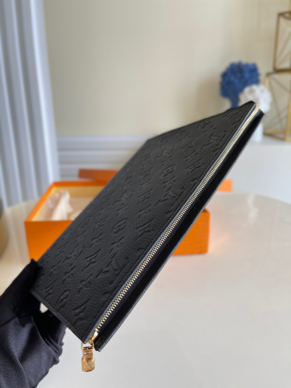 l0*is V*t0n pochette voyage