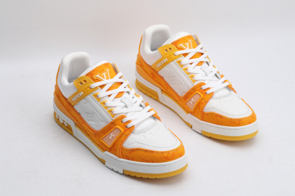 l0*is V*t0n trainer sneaker