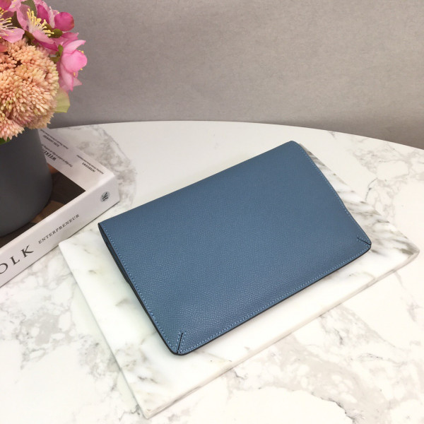 VALENTINO GARAVANI VSLING GRAINY CLUTCH