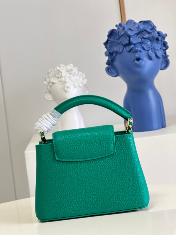 l0*is V*t0n capucines mini