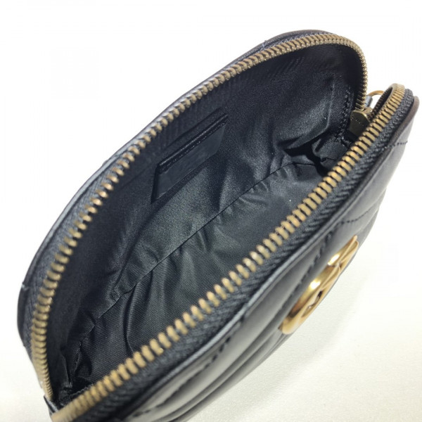 G*u*i gg marmont cosmetic case