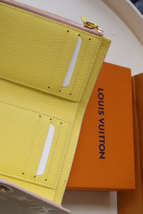 l0*is V*t0n victorine wallet