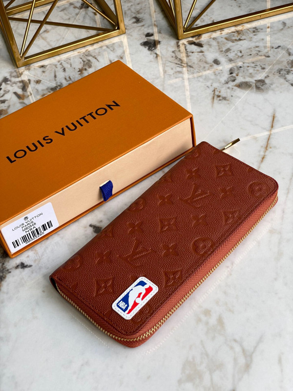 l0*is V*t0n lvxnba zippy wallet