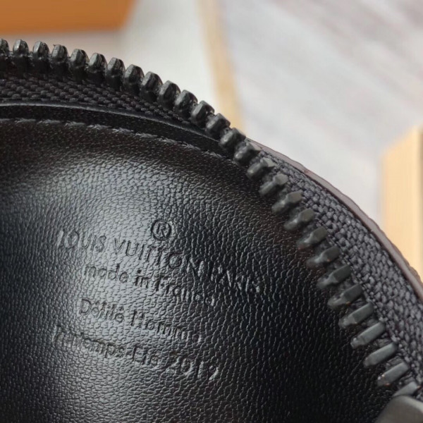 l0*is V*t0n key pouch