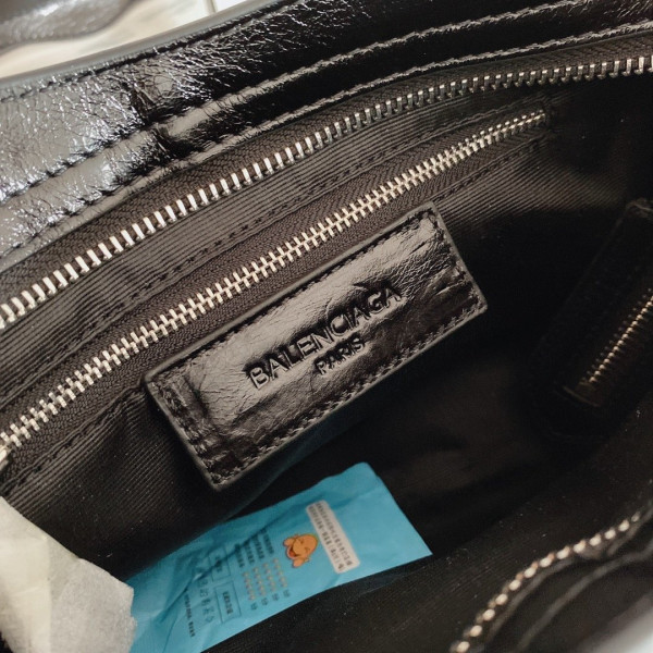 Ba*len*cia*ga classic city