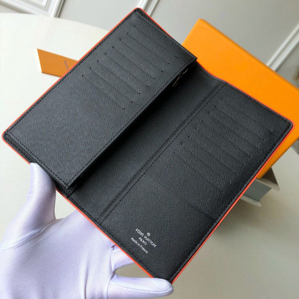 l0*is V*t0n brazza wallet