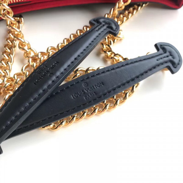 l0*is V*t0n surene bb