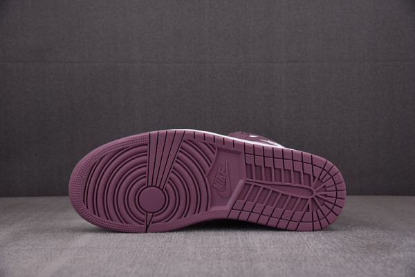 AIR JORDAN 1 HIGH OG "MAUVE" DZ5485-105