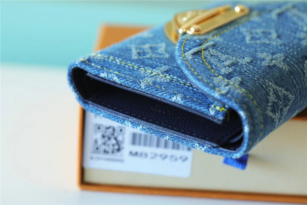 l0*is V*t0n victorine wallet