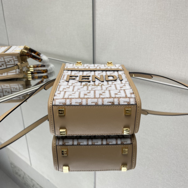 F**di mini sunshine shopper-13-18-6.5cm