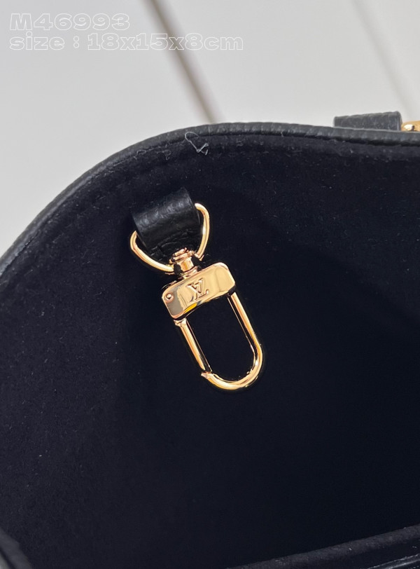 l0*is V*t0n onthego bb-18*15*8.5cm