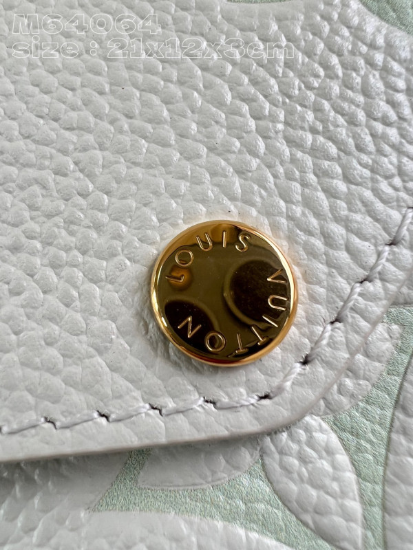 l0*is V*t0n pochette fÉlicie