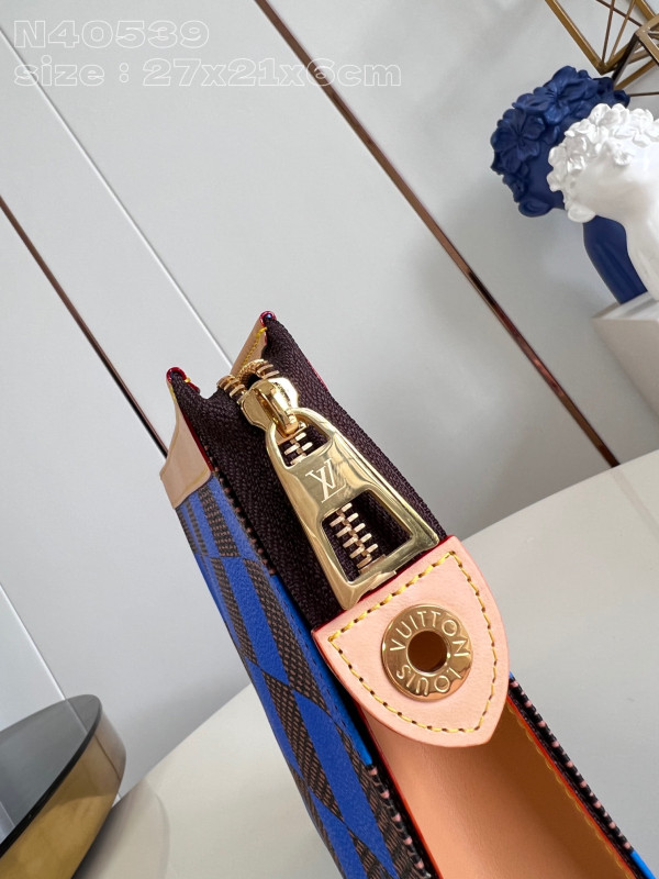 l0*is V*t0n pochette voyage-27*21*6cm