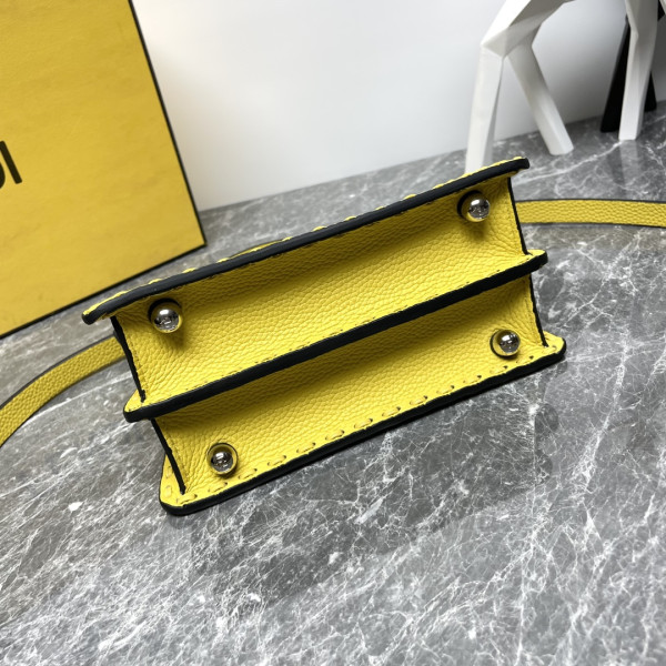 F**di peekaboo iseeu petite-20x11x15cm