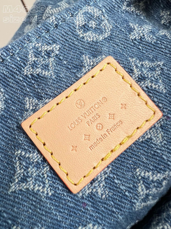 l0*is V*t0n venice backpack