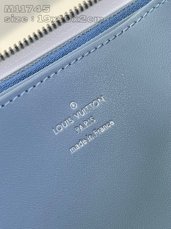 l0*is V*t0n zippy wallet-10*20*2 cm