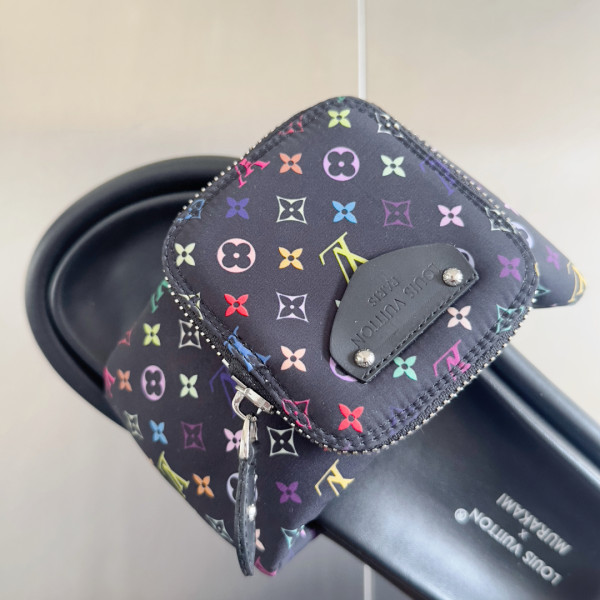 l0*is V*t0n x tm pool pillow comfort mule