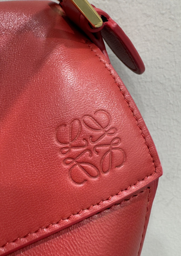 Lowee Small Puzzle Bag-24*16*10.5cm