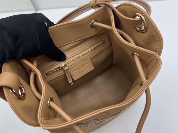 Diro D-Motion Bag - 18.5x20.5x11CM